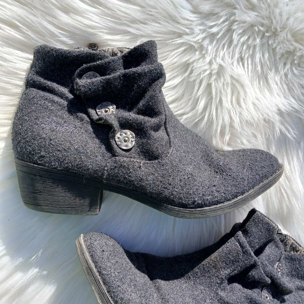 Blowfish Ankle Booties Boots size 6.5 Charcoal Gray Grey Stacked Heel Heels